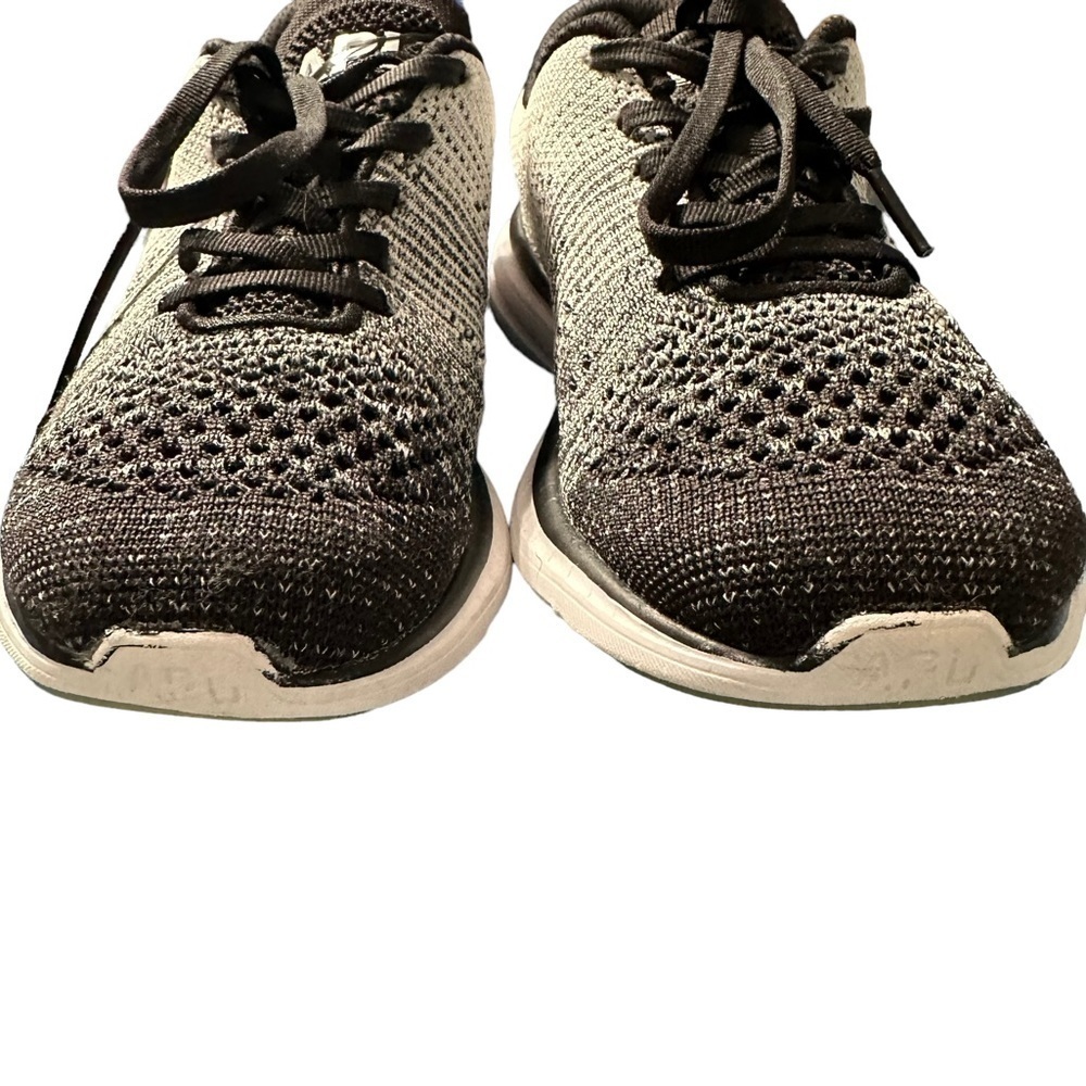 APL Techloom Pro Black White Ombré Classic Running Shoe Sneaker - Picture 9 of 11